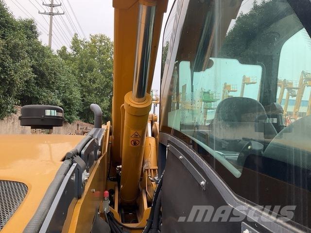 XCMG XT3007 텔러 핸들러