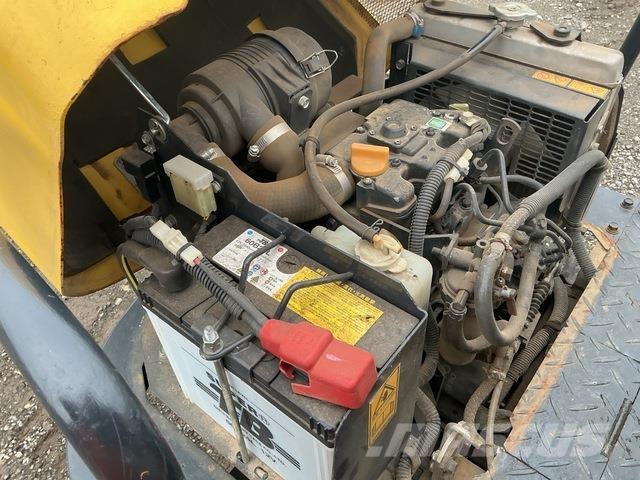 Yanmar C12R-B  궤도식 덤프