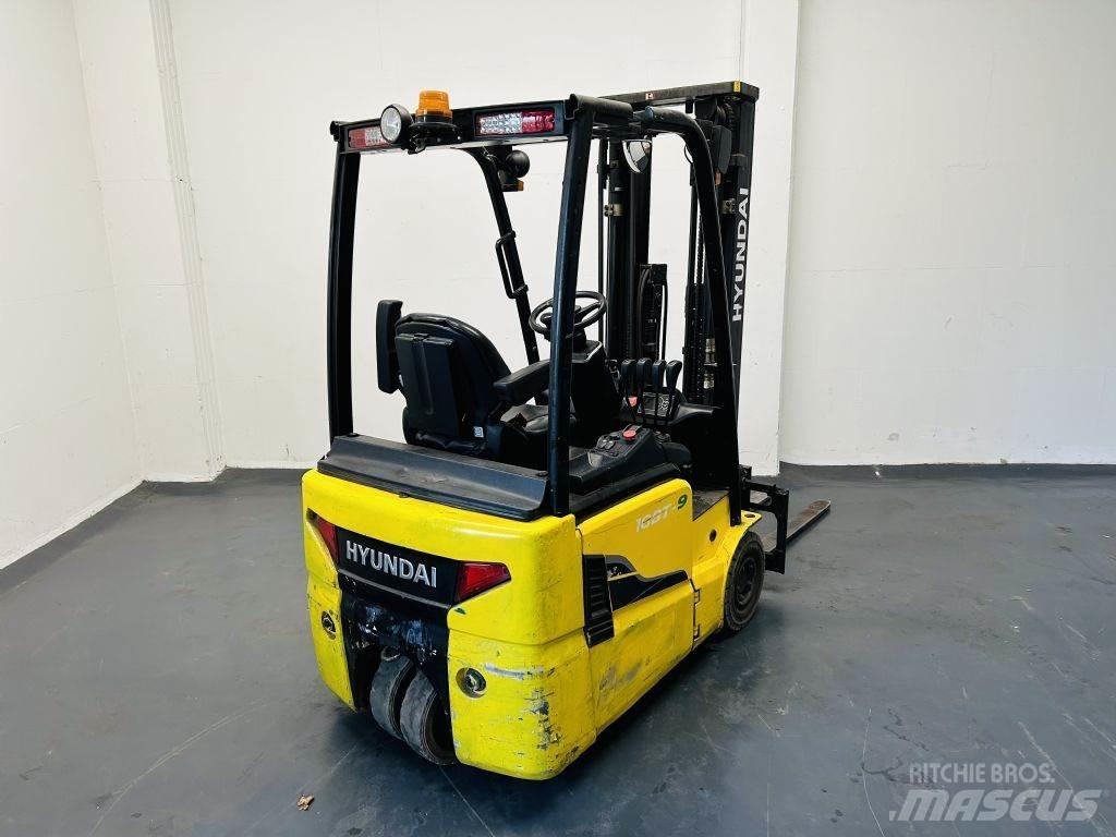 Hyundai 15BT-9 전동 지게차