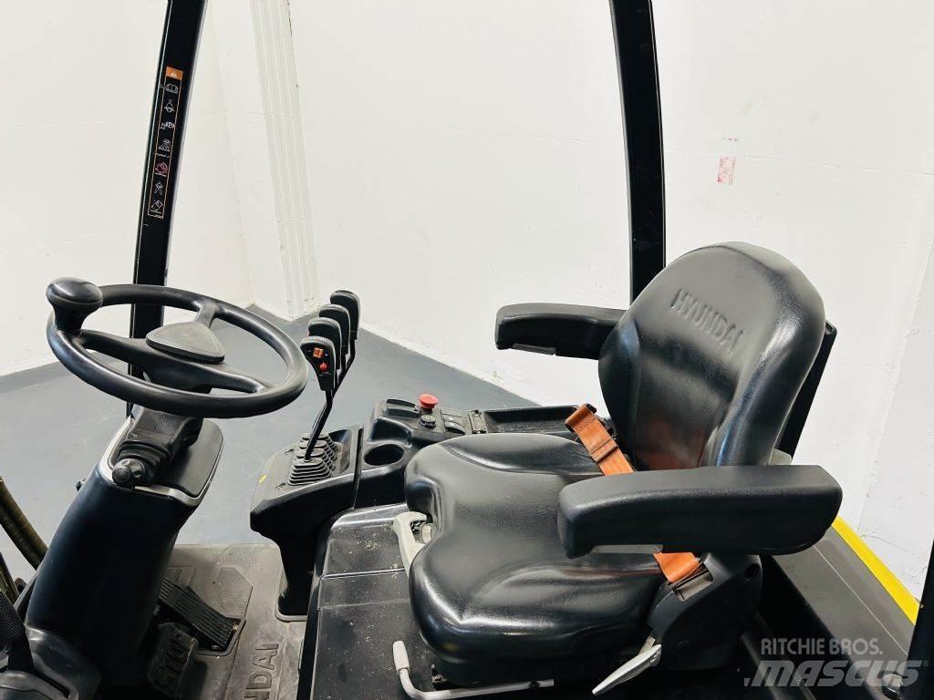 Hyundai 15BT-9 전동 지게차