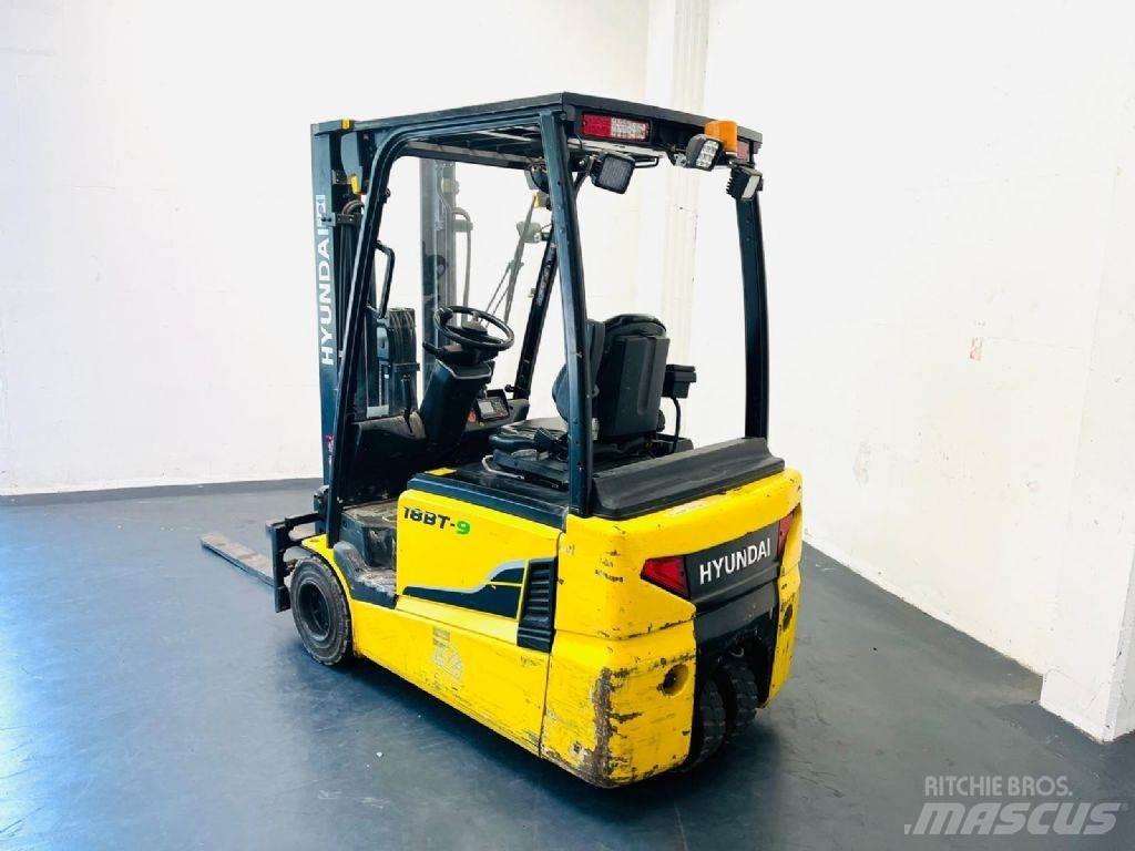 Hyundai 18BT-9 전동 지게차