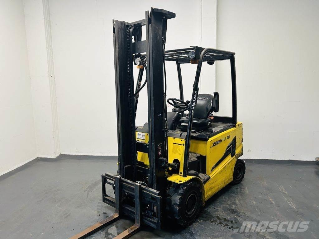 Hyundai 25BH-9 전동 지게차
