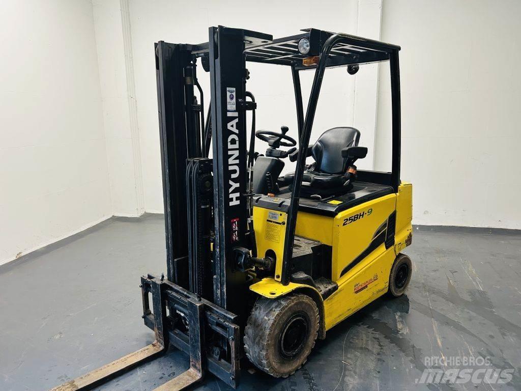 Hyundai 25BH-9 전동 지게차