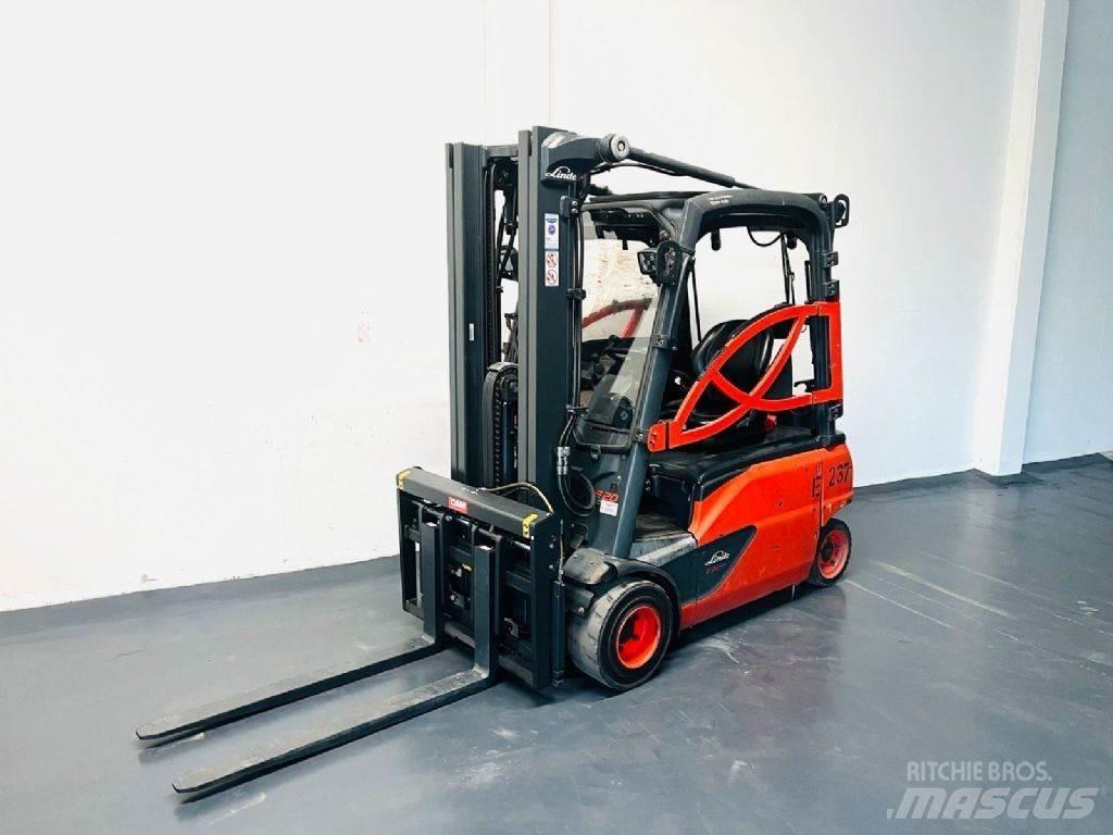 Linde E20PL-02 전동 지게차