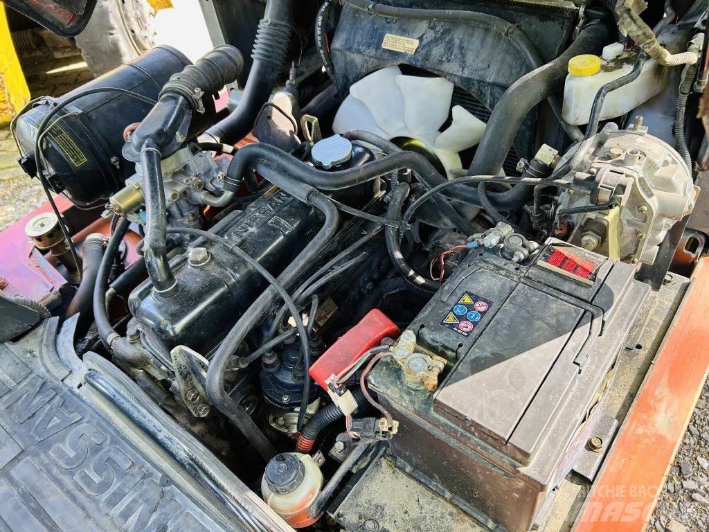 Nissan UD02A20PQ LPG 지게차