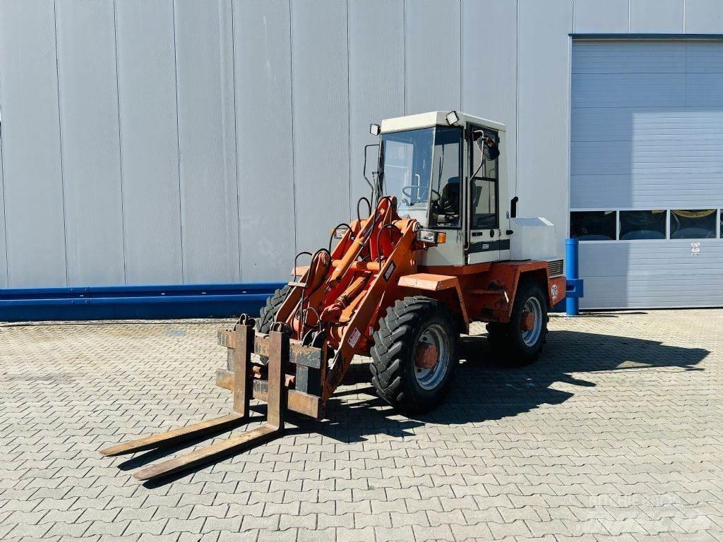 Schaeff KL835  휠로우더