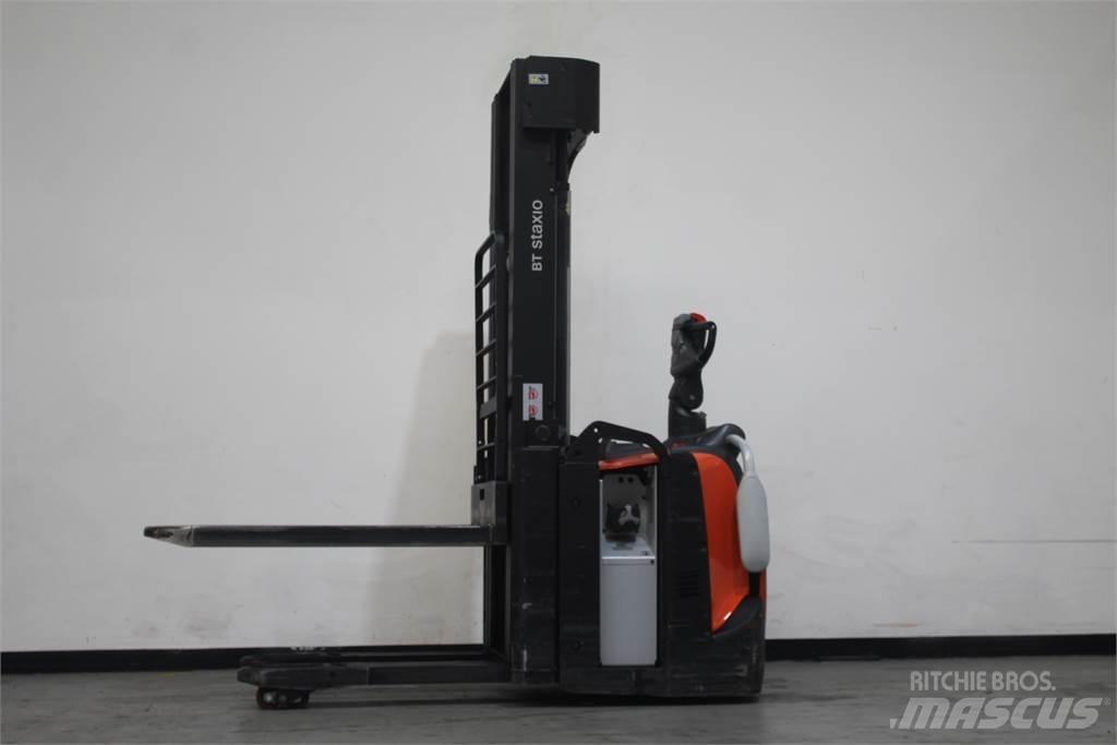 Toyota SPE160L 포크리프트