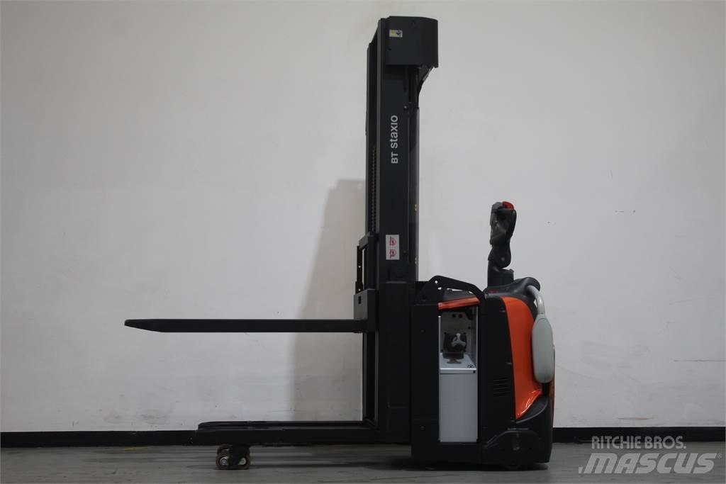 Toyota SPE160L 포크리프트