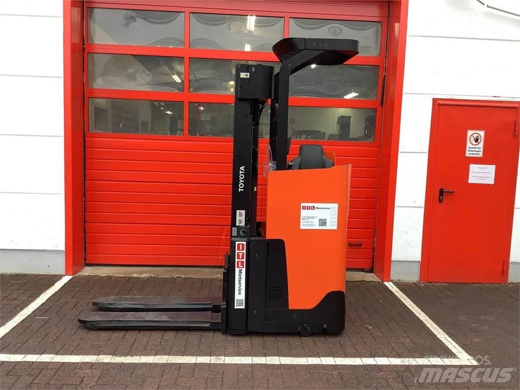 Toyota SSI160LN 포크리프트