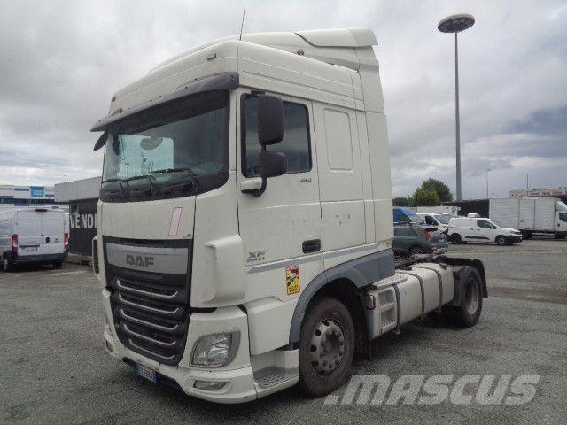 DAF XF460 트랙터 유닛