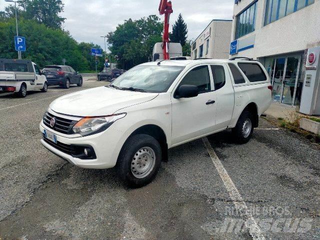 Fiat FULLBACK 플랫베드/드롭사이드 트럭