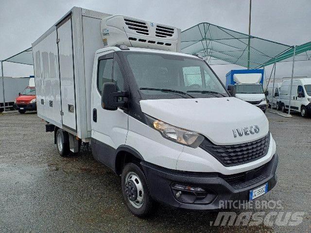 Iveco 35C16 온도 조절식 트럭