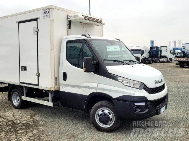 Iveco 50C15 온도 조절식 트럭