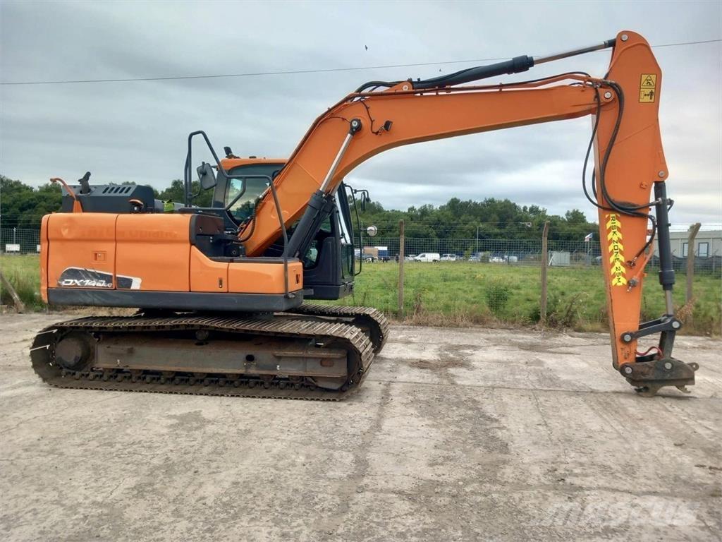 Develon DX140LC-5 농기계 - 기타