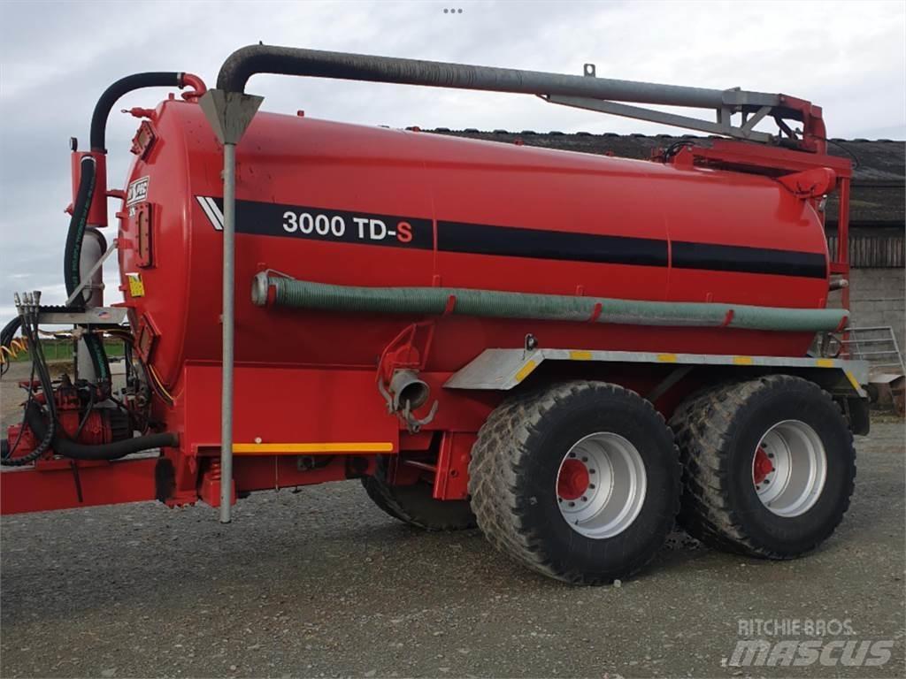 Hi-Spec 3000 TD-S 퇴비살포기