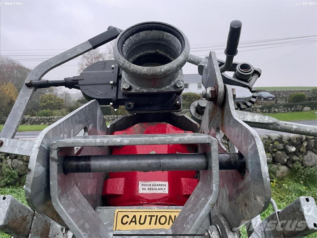 Redrock SUPER 8 퇴비살포기