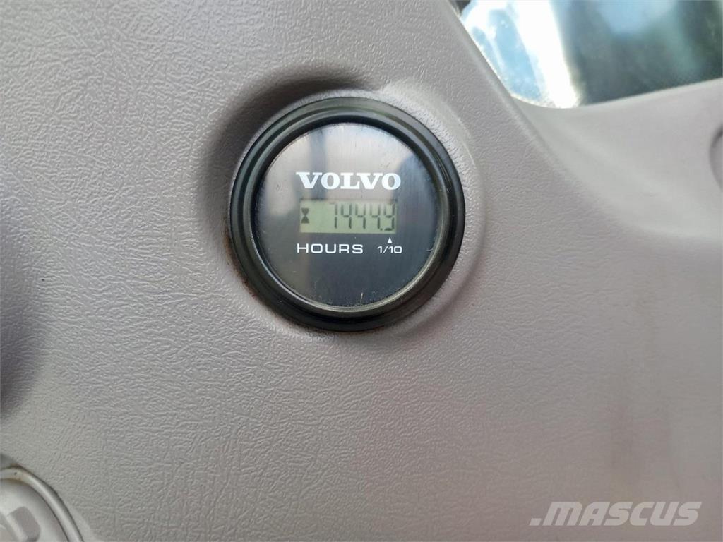 Volvo BM EC140ELM 농기계 - 기타