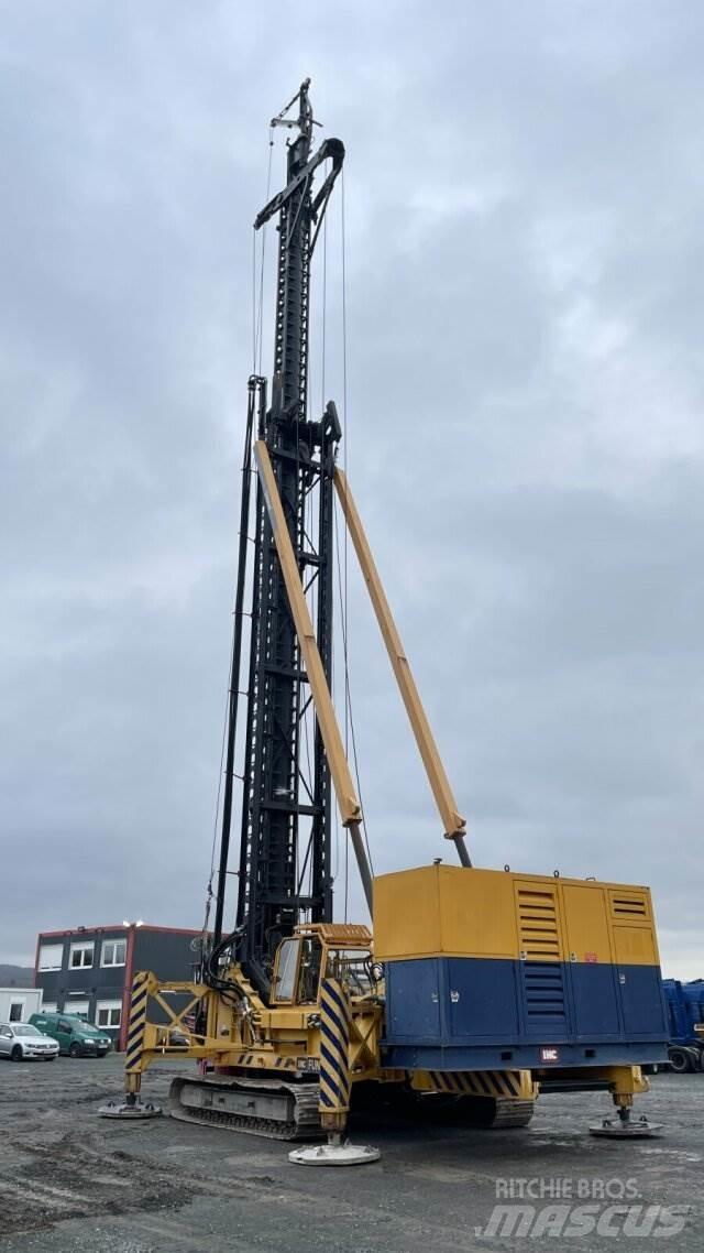 IHC Fundex F12SE 기타 트럭