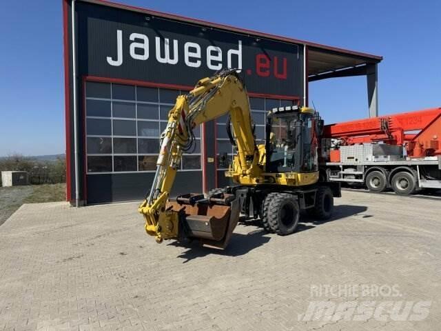 Komatsu PW98 MR10  휠 굴삭기