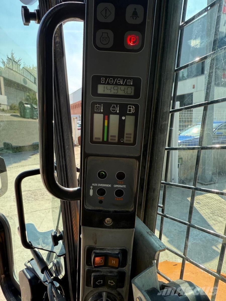 CASE SR210  휠로우더