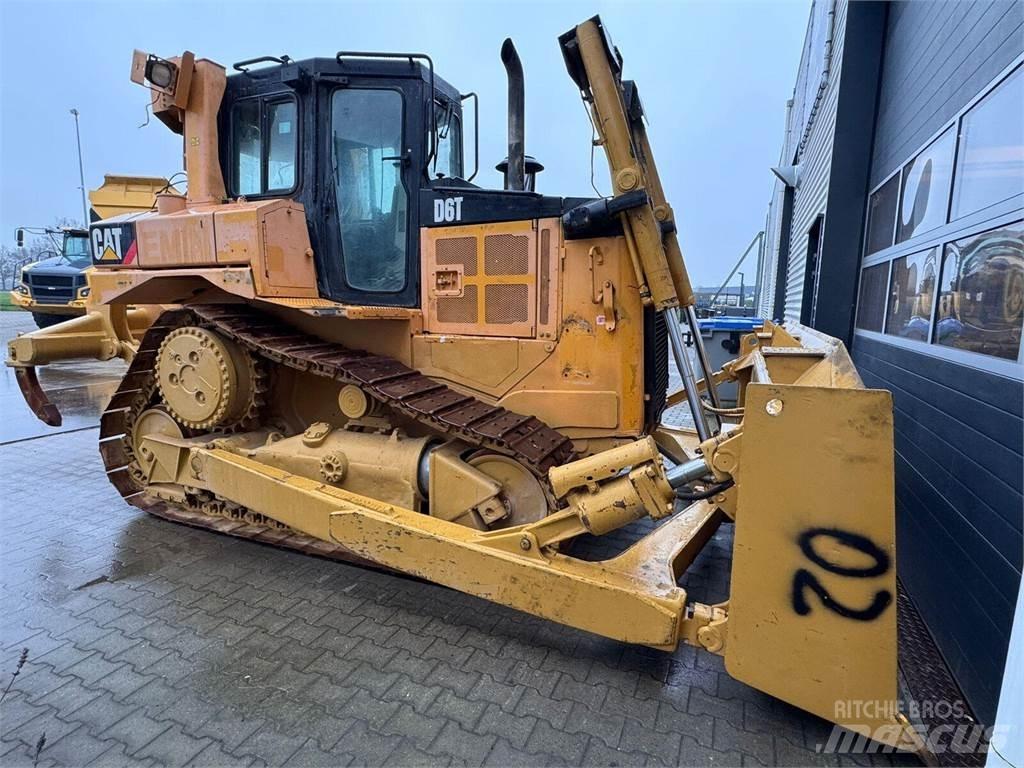 CAT D6T 크롤러 도저