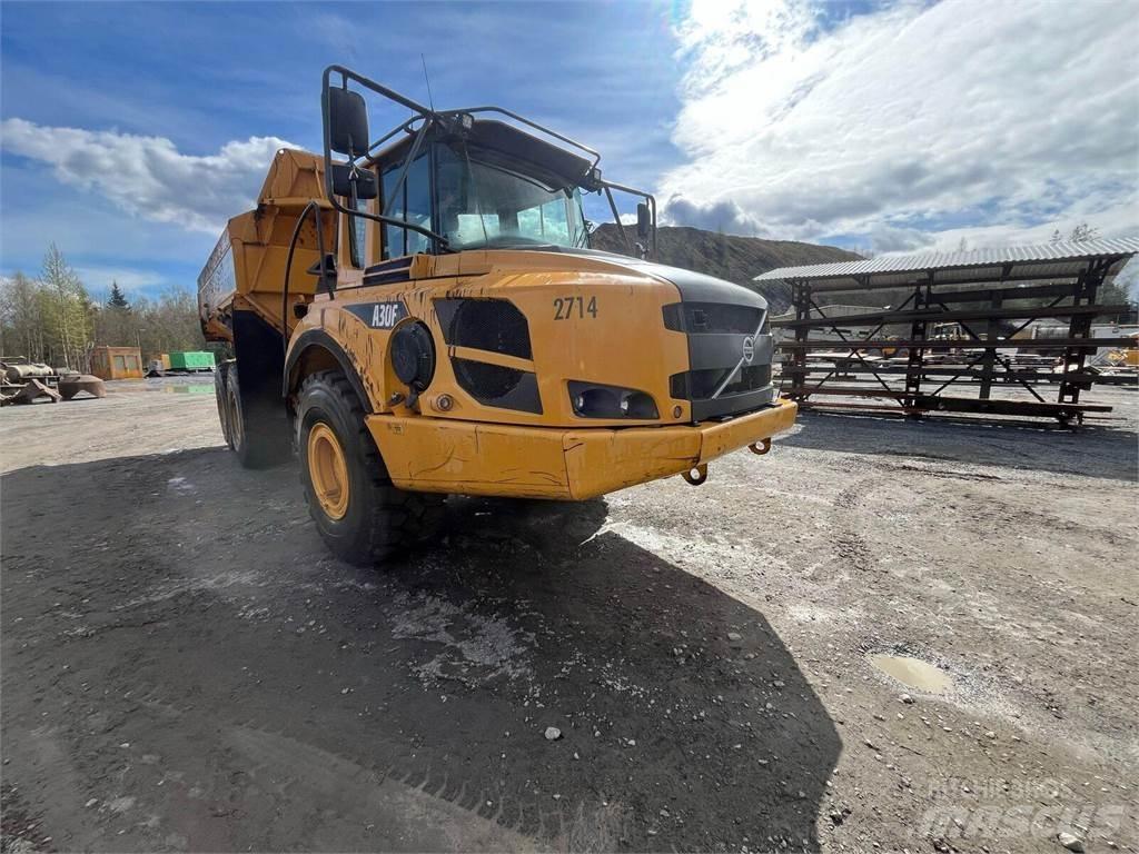 Volvo A30F 연결식 홀러