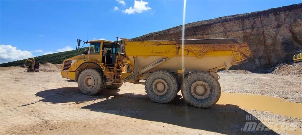 Volvo A35D 연결식 홀러