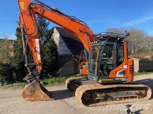 Doosan DX140LCR 대형 굴삭기 29톤 이상