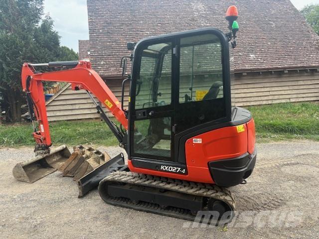 Kubota KX027-4 중형굴삭기 7톤-28톤