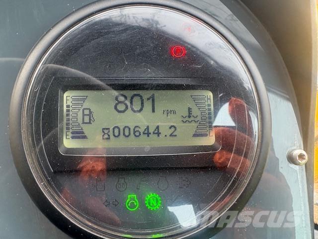 Mecalac 9MDX 건설현장 덤프트럭