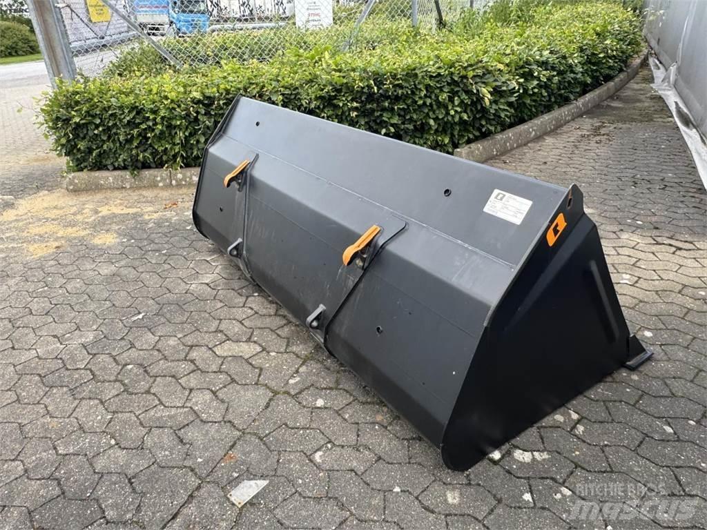 Ålö VL 225 SKOVL 프론트 로더 및 굴착기