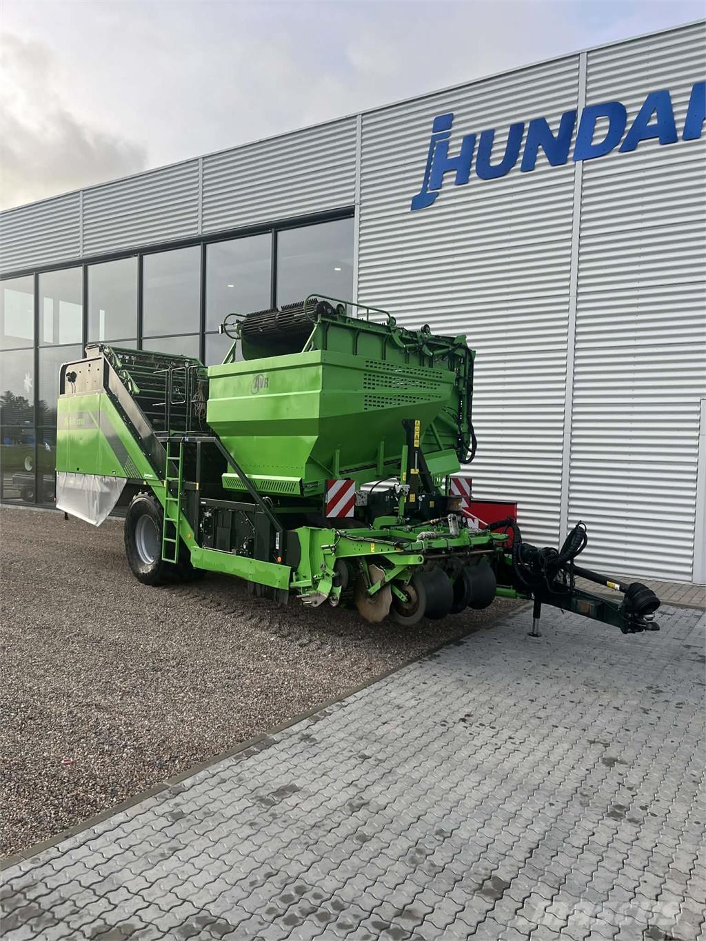 AVR 9200 CR 감자수확기 및 포테이토디거