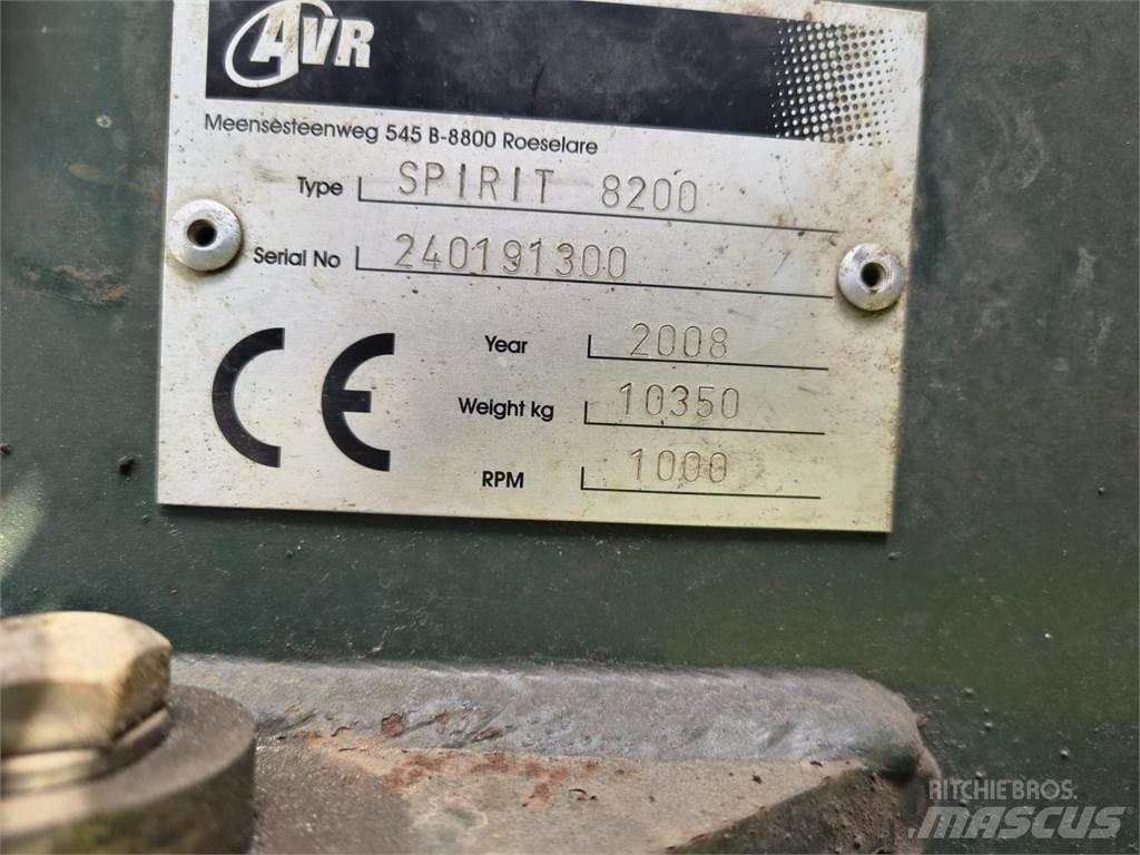 AVR SPIRIT 8200 감자수확기 및 포테이토디거