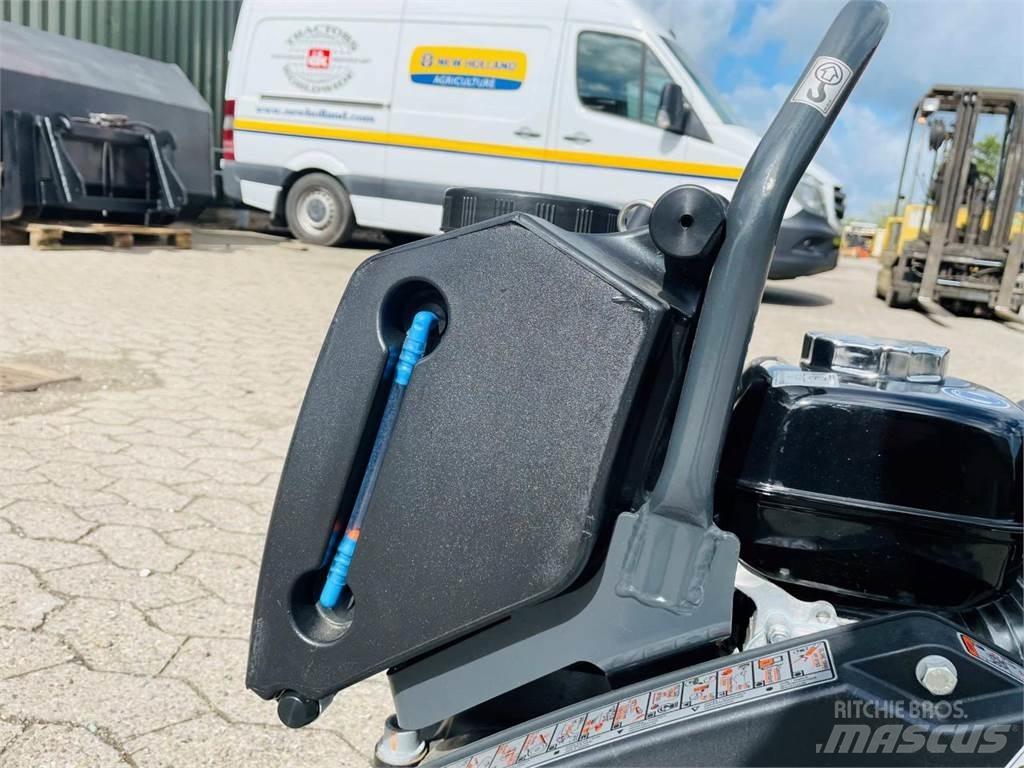 Bomag BP 12/50A W 진동롤러