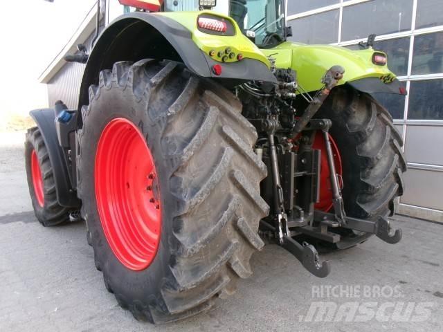 CLAAS AXION 800 트랙터