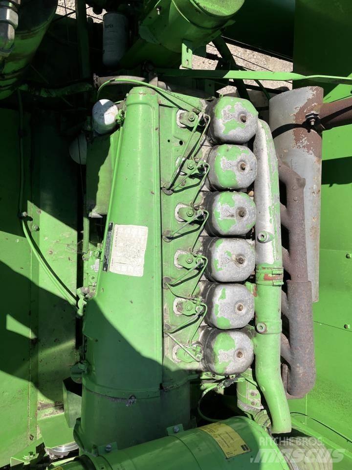 Deutz-Fahr 4045H 콤바인 수확기