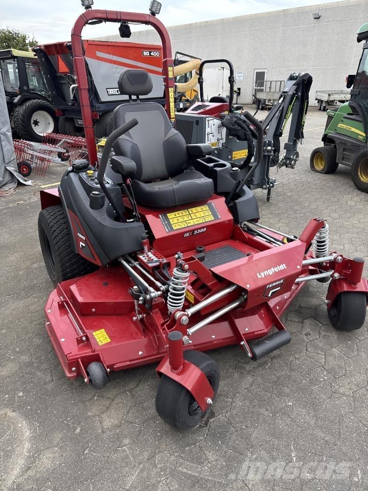 Ferris ZT 3300ISX 소형 트랙터
