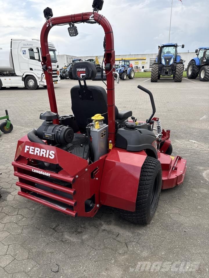 Ferris ZT 3300ISX 소형 트랙터