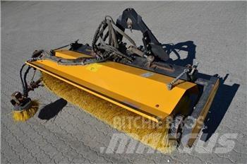 GMR 2000 도로 청소차
