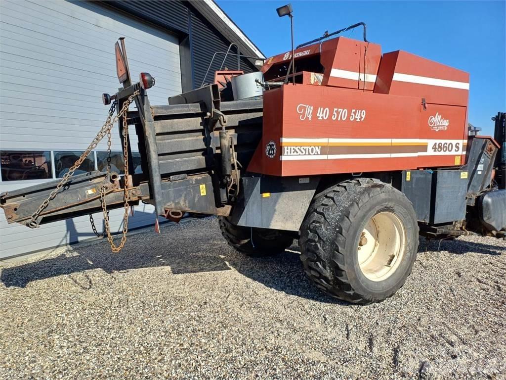 Hesston 4860S 각형 곤포기
