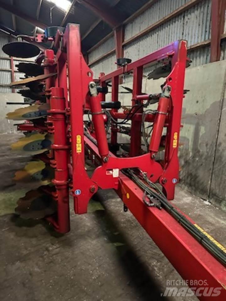 Horsch TIGER 4 MT 디스크 하로우(쇄토기)