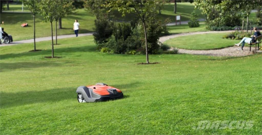 Husqvarna AM550 제초기