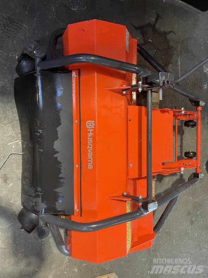 Husqvarna P100 제초기