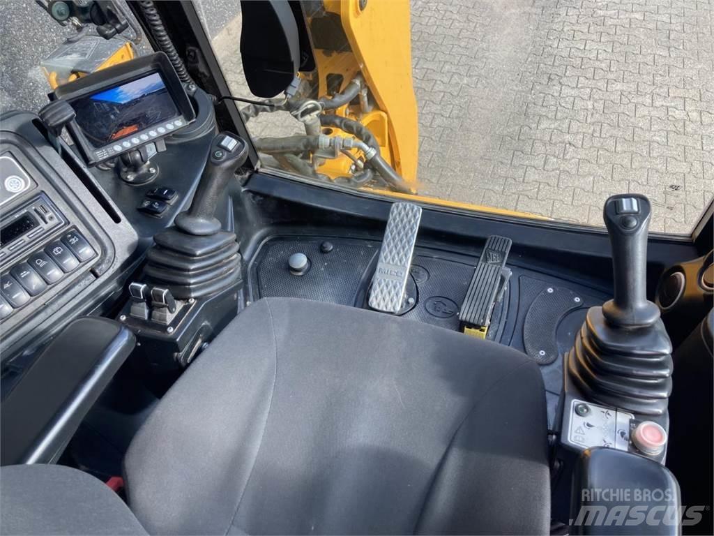 JCB 4CX 백호로더