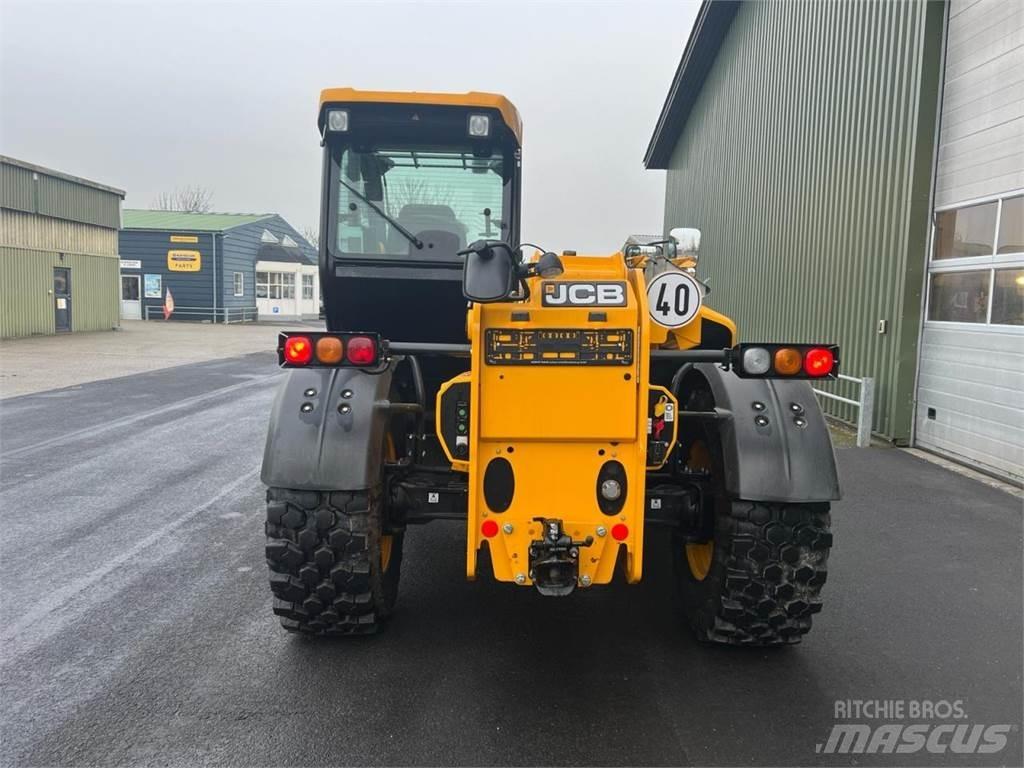 JCB 538-70 텔러 핸들러