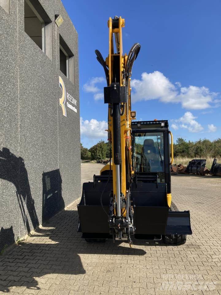 JCB 60C-2 소형 굴삭기 7톤 미만