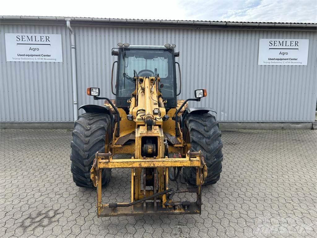 JCB TM 300 52 미니 로더