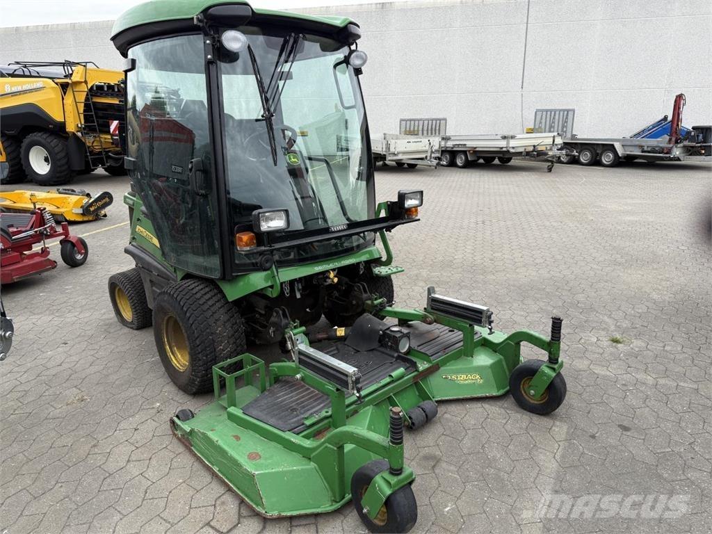 John Deere 1585 다용도 공구 운반차