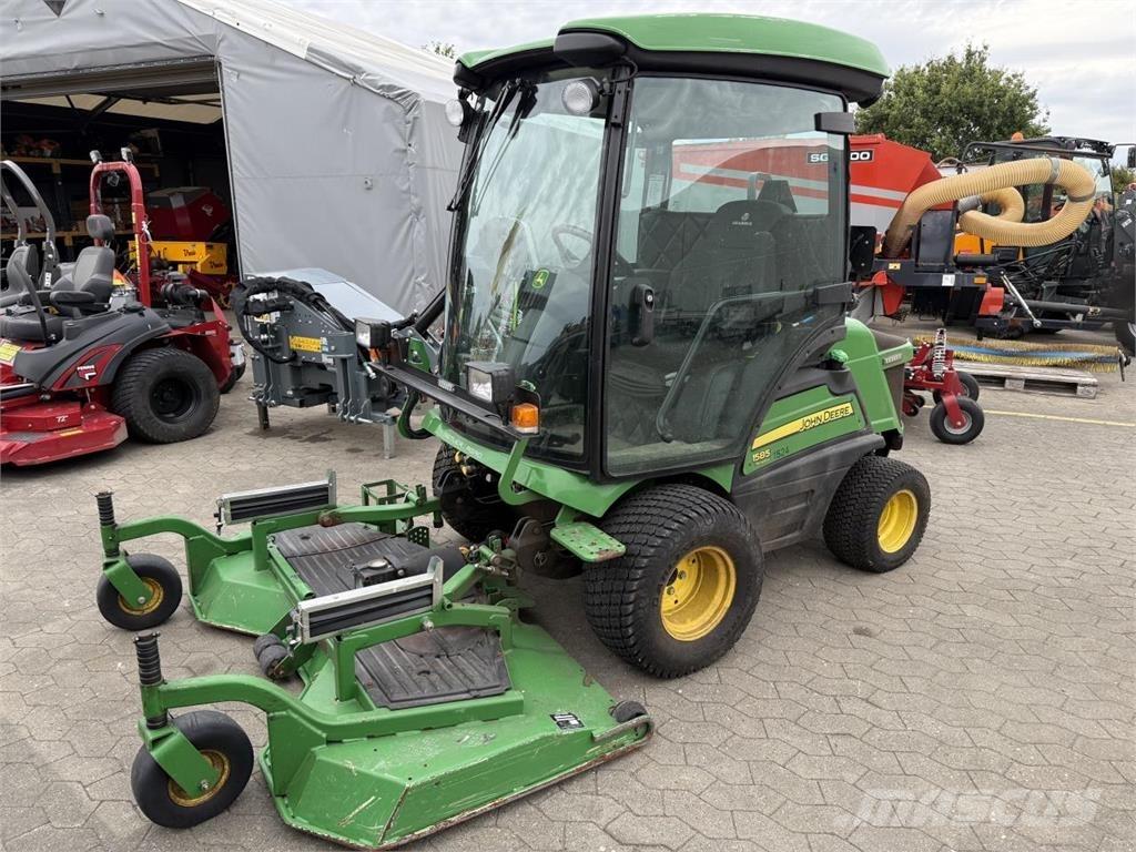 John Deere 1585 다용도 공구 운반차