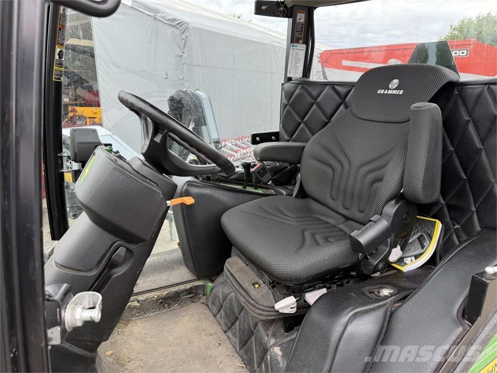 John Deere 1585 다용도 공구 운반차